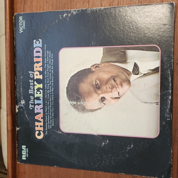 The Best Of Charley Pride Vinyl Record - Picture 1 of 3